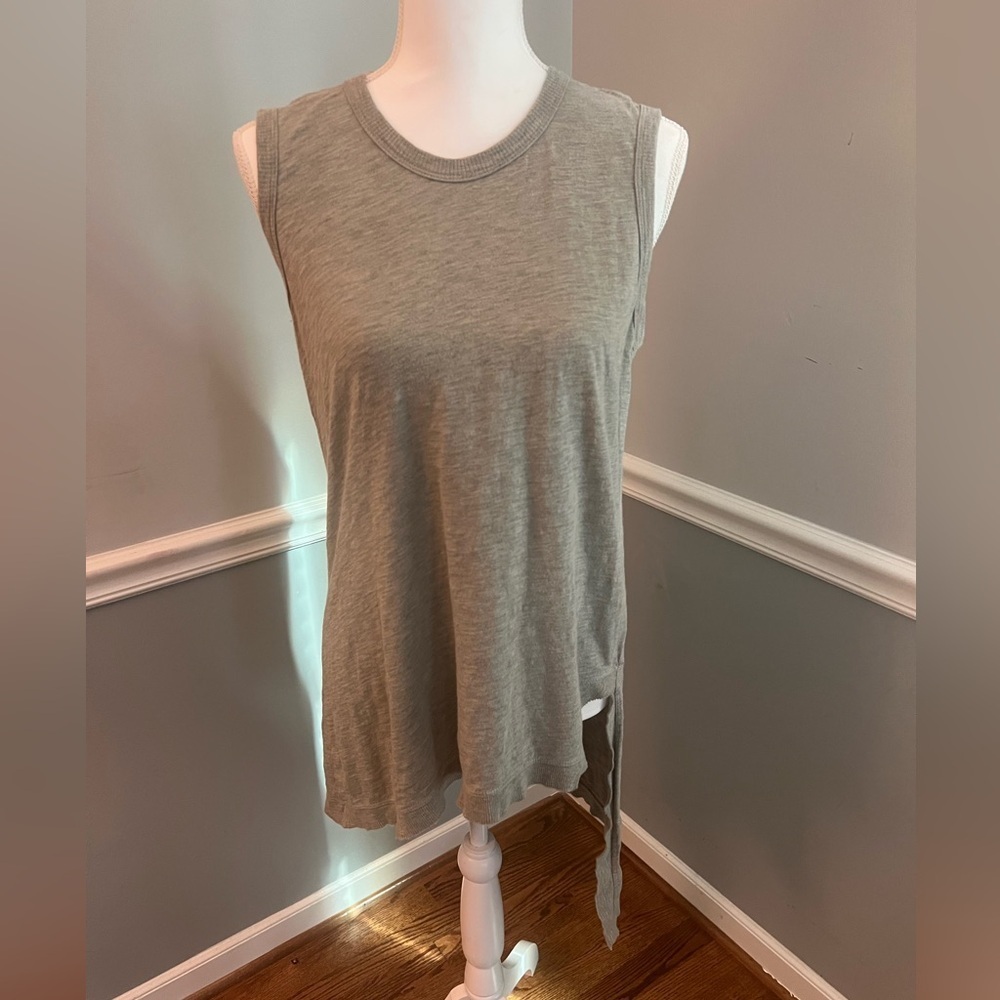 Wilt Easy Shell Slanted Cotton Tank – Asphalt Size Small
